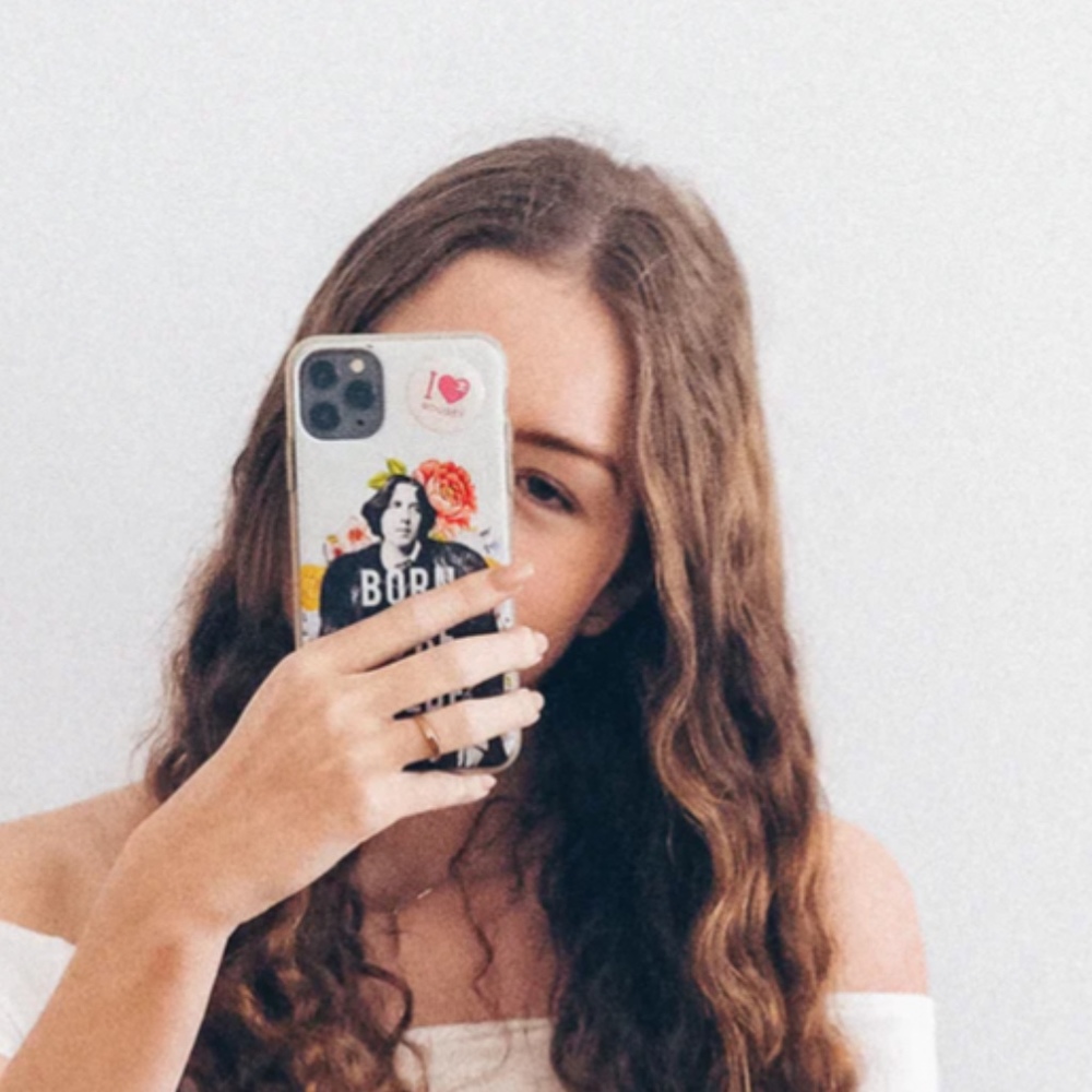 Meet your Posher, Dana